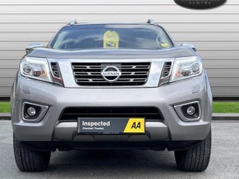 NISSAN NAVARA 2.3 dCi Tekna Pickup Double Cab 4dr Diesel Manual 4WD Euro 6 (s/