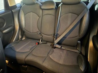 MINI COUNTRYMAN 2.0 Cooper SD SUV 5dr Diesel Auto Euro 5 (143 ps)