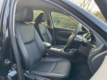 INFINITI Q50 2.2d Executive Saloon 4dr Diesel Auto Euro 6 (s/s) (170 ps)