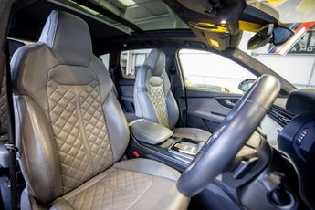 AUDI SQ7 4.0 TFSI V8 Vorsprung SUV 5dr Petrol Tiptronic quattro Euro 6 (s