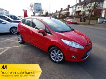 Ford Fiesta 1.6 TDCi Zetec Hatchback 5dr Diesel Manual (107 g/km, 94 bhp)