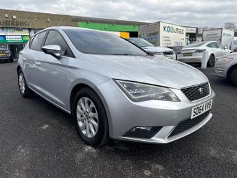 SEAT Leon 1.6 TDI CR SE Hatchback 5dr Diesel Manual Euro 5 (s/s) (105 ps)