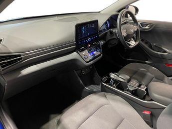 HYUNDAI IONIQ 38.3kWh Premium Hatchback 5dr Electric Auto (136 ps)