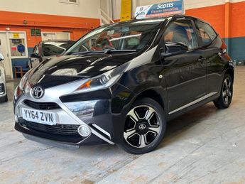 Toyota AYGO 1.0 VVT-i x-clusiv Hatchback 5 Door Petrol Manual Black 0 Road T