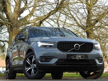 Volvo XC40 1.5 T3 R-Design SUV 5dr Petrol Manual Euro 6 (s/s) (163 ps)