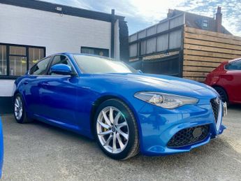 Alfa Romeo Giulia 2.0T Veloce Saloon 4dr Petrol Auto Euro 6 (s/s) (280 ps)