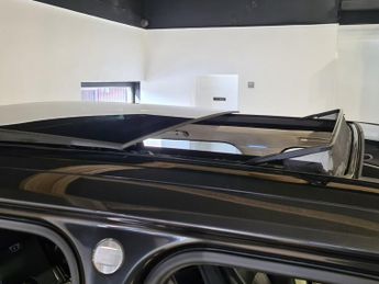 LAND ROVER RANGE ROVER 4.4 SD V8 Autobiography SUV 5dr Diesel Auto 4WD Euro 6 (s/s) (33