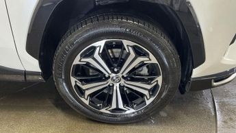 TOYOTA RAV4 2.5 VVT-h 18.1 kWh Dynamic SUV 5dr Petrol Plug-in Hybrid CVT 4WD