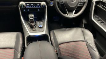 TOYOTA RAV4 2.5 VVT-h 18.1 kWh Dynamic SUV 5dr Petrol Plug-in Hybrid CVT 4WD