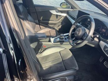 AUDI A4 2.0 TFSI 40 S line Saloon 4dr Petrol S Tronic Euro 6 (s/s) (190 