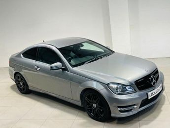 Mercedes C Class 2.1 C220 CDI AMG Sport Plus Coupe 2dr Diesel G-Tronic+ Euro 5 (s