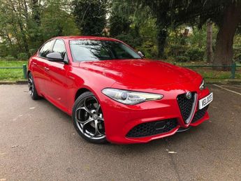 Alfa Romeo Giulia 2.0 TB VELOCE 4d AUTO 300 BHP