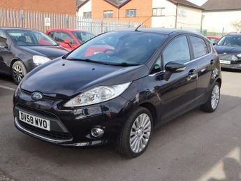 Ford Fiesta 1.6 TDCi Titanium Hatchback 5dr Diesel Manual (110 g/km, 89 bhp)