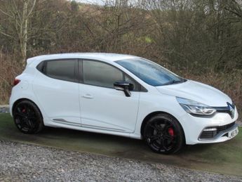 RENAULT CLIO 1.6 TCe Renaultsport Nav Hatchback 5dr Petrol Auto Euro 6 (200 p