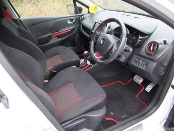 RENAULT CLIO 1.6 TCe Renaultsport Nav Hatchback 5dr Petrol Auto Euro 6 (200 p