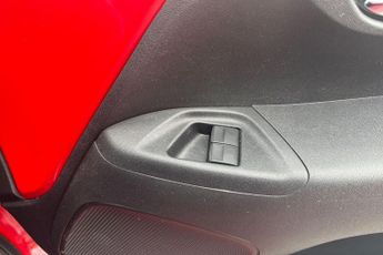 TOYOTA AYGO 1.0 VVT-i x-trend Funroof 5dr Petrol x-shift Euro 6 (71 ps) 7in 
