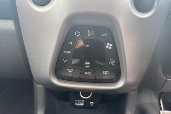 TOYOTA AYGO 1.0 VVT-i x-trend Funroof 5dr Petrol x-shift Euro 6 (71 ps) 7in 