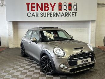 MINI Hatch 2.0 Cooper S Hatchback 5dr Petrol Auto Euro 6 (s/s) (192 ps)