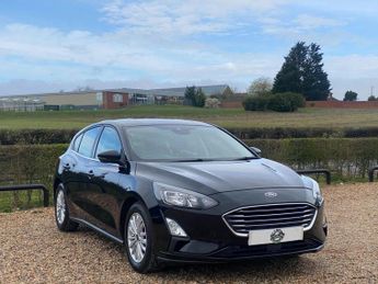 FORD FOCUS 1.0T EcoBoost Titanium Hatchback 5dr Petrol Manual Euro 6 (s/s) 