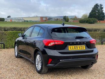 FORD FOCUS 1.0T EcoBoost Titanium Hatchback 5dr Petrol Manual Euro 6 (s/s) 