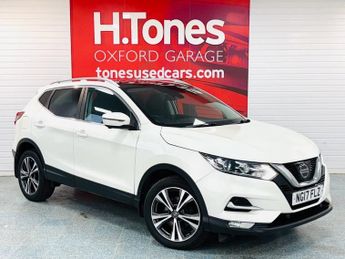 Nissan Qashqai 1.5 dCi N-Connecta SUV 5dr Diesel Manual Euro 6 (s/s) (110 ps)