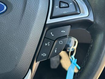 FORD MONDEO 1.5T EcoBoost Zetec Hatchback 5dr Petrol Auto Euro 6 (s/s) (160 