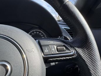 AUDI Q5 2.0 TDI S line Plus SUV 5dr Diesel S Tronic quattro Euro 5 (s/s)