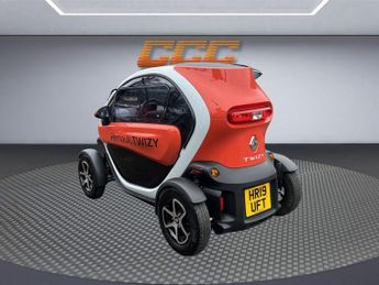 RENAULT TWIZY Dynamique Coupe Electric Auto Battery Lease (18 ps)