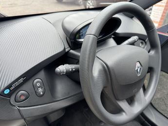 RENAULT TWIZY Dynamique Coupe Electric Auto Battery Lease (18 ps)