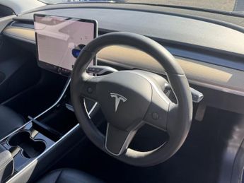 TESLA Model 3 (Dual Motor) Long Range Saloon 4dr Electric Auto 4WDE (346 ps)