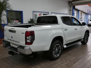 MITSUBISHI L200 2.2 DI-D DC Barbarian X Pickup Double Cab 4dr Diesel Auto 4WD Eu