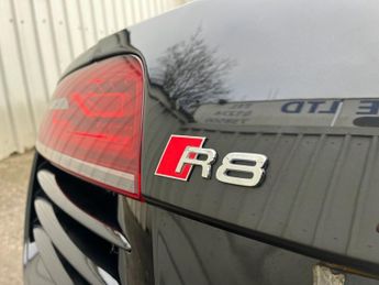 AUDI R8 5.2 FSI V10 Spyder 2dr Petrol S Tronic quattro Euro 5 (525 ps)