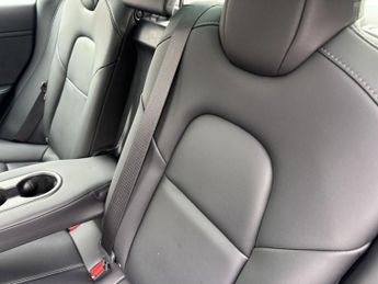 TESLA Model 3 (Dual Motor) Long Range Saloon 4dr Electric Auto 4WDE (346 ps)