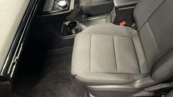 MG Mg4 64kWh SE Long Range Hatchback 5dr Electric Auto (203 ps)