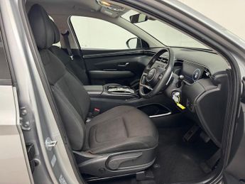 HYUNDAI TUCSON 1.6 h T-GDi SE Connect SUV 5dr Petrol Hybrid Auto Euro 6 (s/s) (