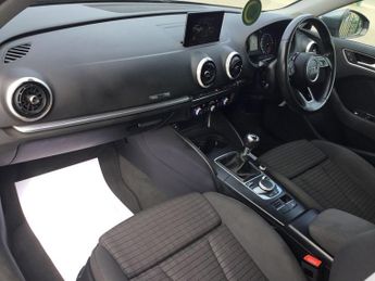 AUDI A3 2.0 TFSI Sport Sportback 5dr Petrol Manual Euro 6 (s/s) (190 ps)