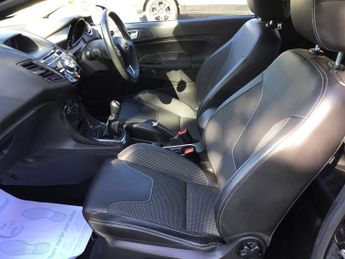 FORD FIESTA 1.0T EcoBoost Titanium X Hatchback 3dr Petrol Manual Euro 5 (s/s