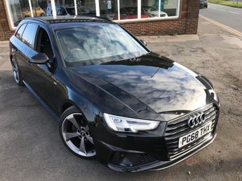 AUDI A4 AVANT 2.0 TFSI 40 Black Edition Estate 5dr Petrol S Tronic Euro 6 (s/s