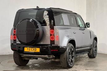 LAND ROVER DEFENDER 2.0 P300 X-Dynamic SE SUV 5dr Petrol Auto 4WD Euro 6 (s/s) (300 