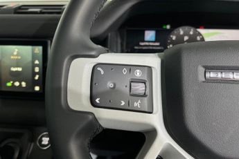 LAND ROVER DEFENDER 2.0 P300 X-Dynamic SE SUV 5dr Petrol Auto 4WD Euro 6 (s/s) (300 