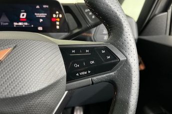 CUPRA BORN 58kWh V3 Hatchback 5dr Electric Auto (204 ps) Touchscreen, Apple
