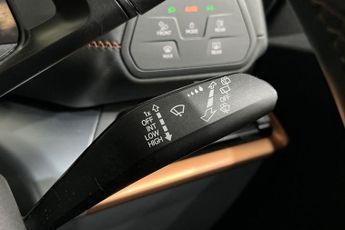 CUPRA BORN 58kWh V3 Hatchback 5dr Electric Auto (204 ps) Touchscreen, Apple