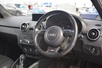AUDI A1 1.4 TFSI S line Hatchback 3dr Petrol S Tronic Euro 6 (s/s) (125 