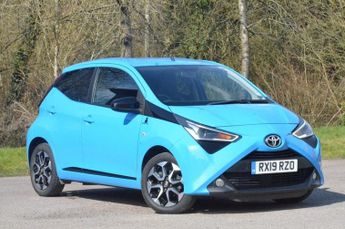 TOYOTA AYGO 1.0 VVT-i x-trend Hatchback 5dr Petrol Manual Euro 6 (71 ps)