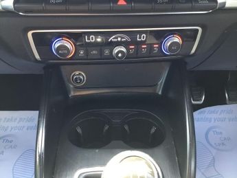 AUDI A3 1.0 TFSI Black Edition Sportback 5dr Petrol Manual Euro 6 (s/s) 