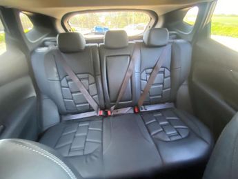 NISSAN QASHQAI 1.3 DIG-T N-Motion SUV 5dr Petrol Manual Euro 6 (s/s) (140 ps)