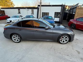 ALFA ROMEO GIULIA 2.2 TD Speciale Saloon 4dr Diesel Auto Euro 6 (s/s) (190 ps)
