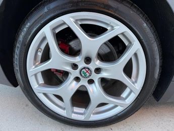 ALFA ROMEO GIULIA 2.2 TD Speciale Saloon 4dr Diesel Auto Euro 6 (s/s) (190 ps)