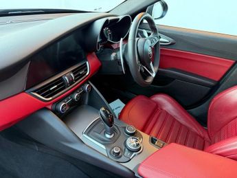 ALFA ROMEO GIULIA 2.2 TD Speciale Saloon 4dr Diesel Auto Euro 6 (s/s) (190 ps)