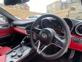 ALFA ROMEO GIULIA 2.2 TD Speciale Saloon 4dr Diesel Auto Euro 6 (s/s) (190 ps)